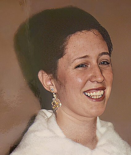 Laura May Davis Auvil